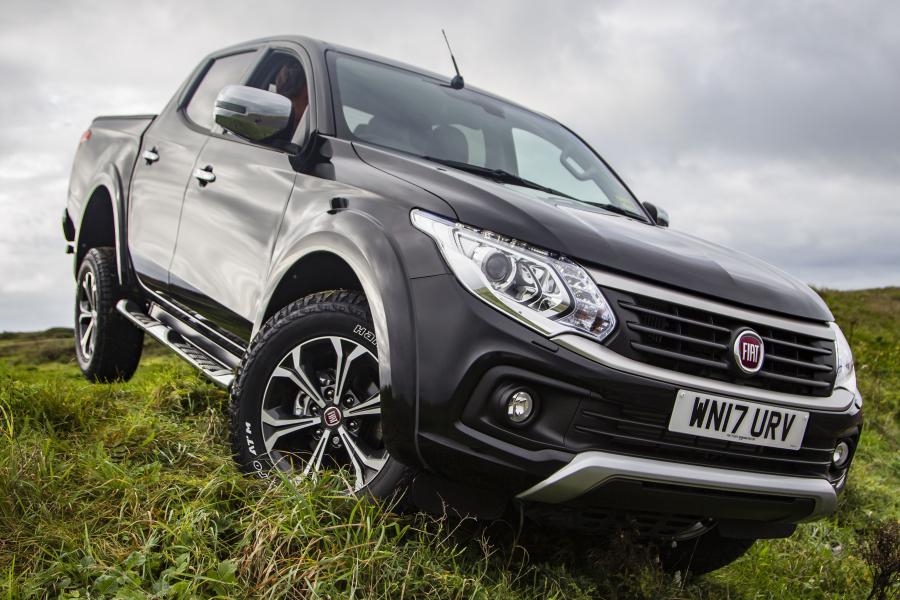  Fiat Fullback Double Cab (503) 2016 года  (UK) (фото 35 из 38)